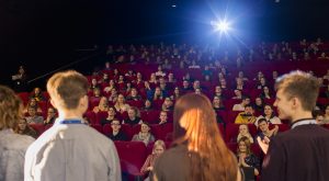 „Kino pavasaris“ ir kino mokykla „Youngblood“ kviečia moksleivius dalyvauti konkurse